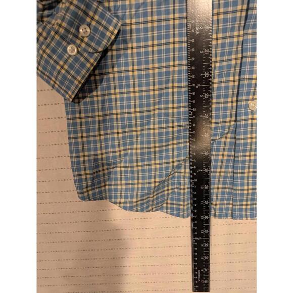 LL Bean Classic Plaid Button-Up Shirt Size Medium Regular - Picture 9 of 10